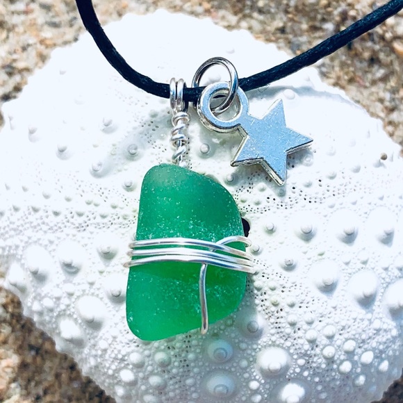 Jewelry - Palm Star Seaglass Necklace